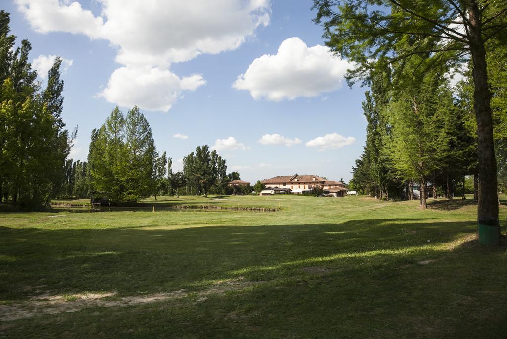 Hotel Tenuta Santo Stefano Campagnola Emilia Buitenkant foto